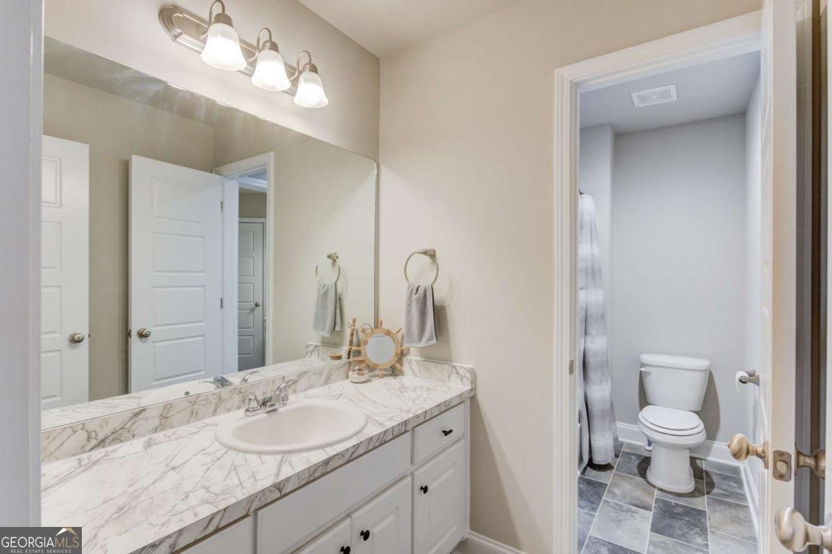 242 Lokeys Circle Bethlehem - Photo 32