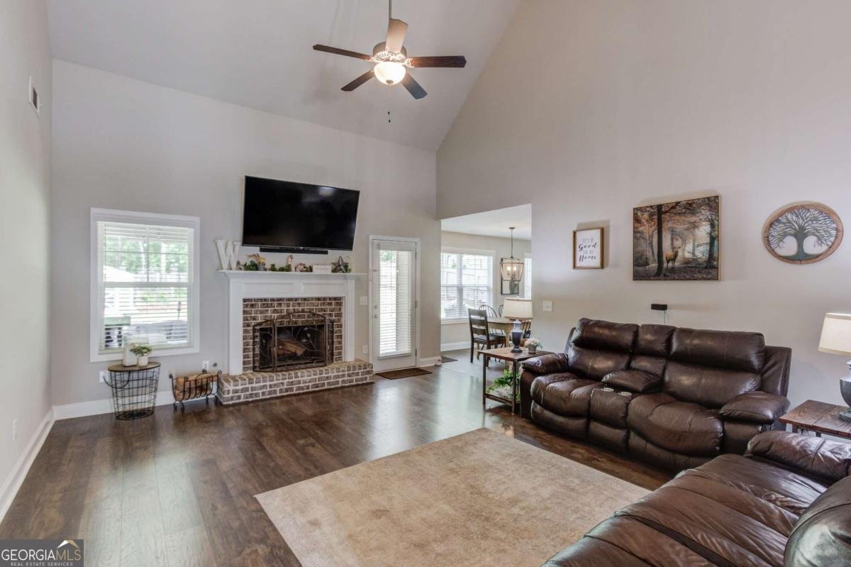 242 Lokeys Circle Bethlehem - Photo 9