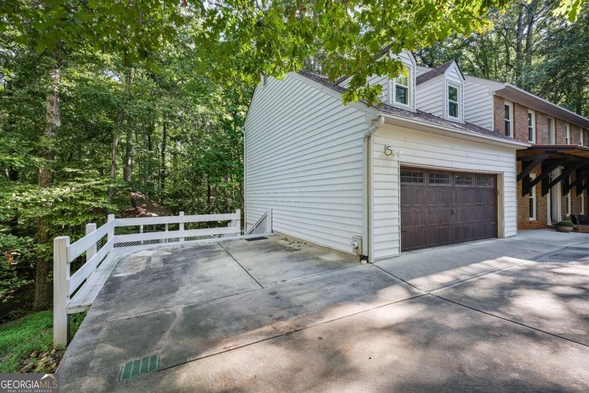 4054 Whetstone Court Marietta - Photo 36