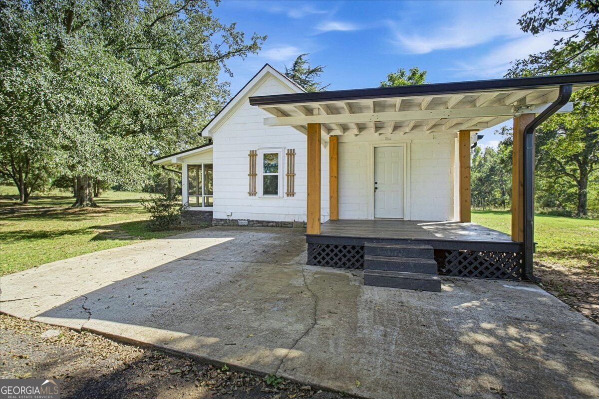 769 Yatesville Road Barnesville - Photo 32