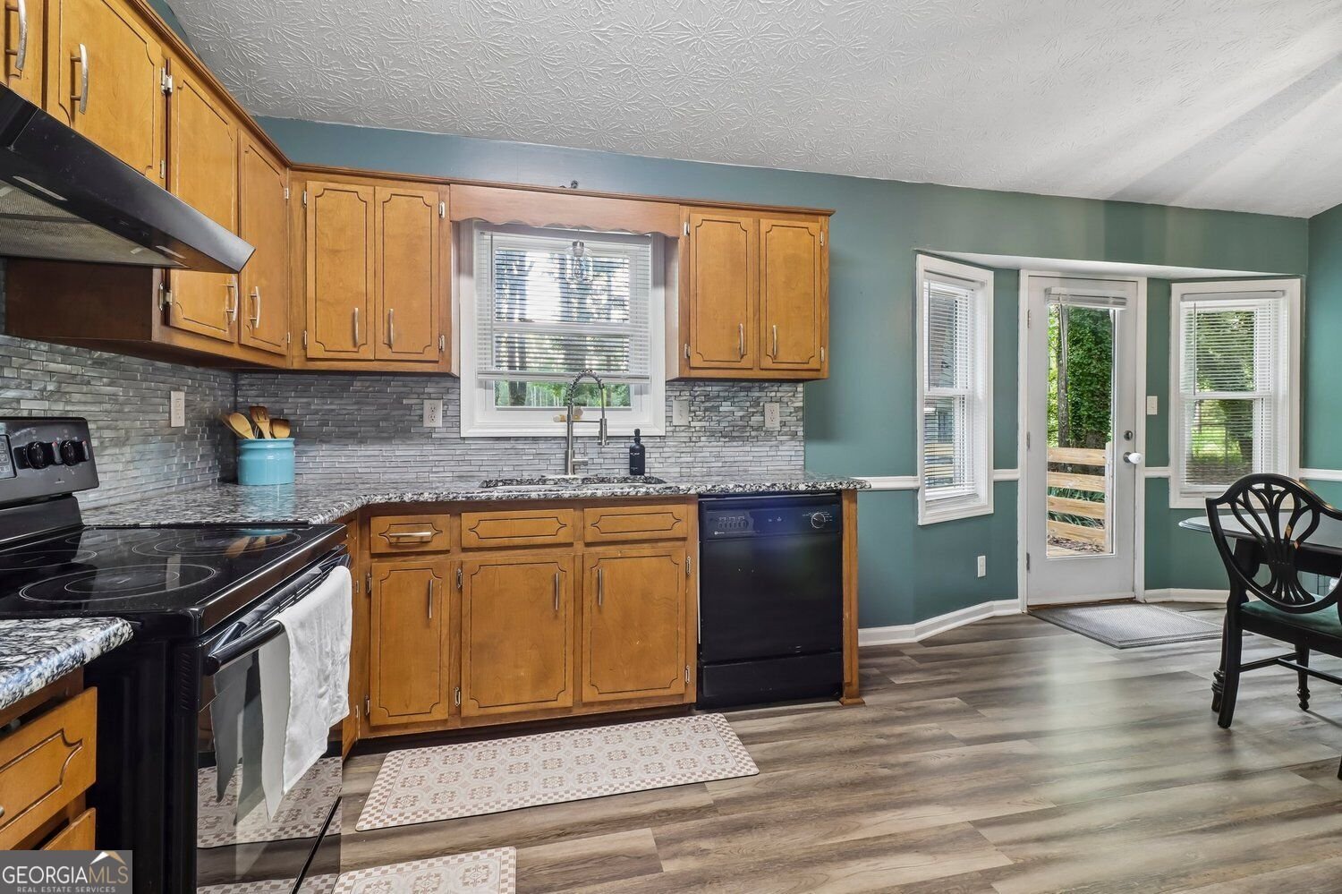 2580 Suncrest Court Buford - Photo 12