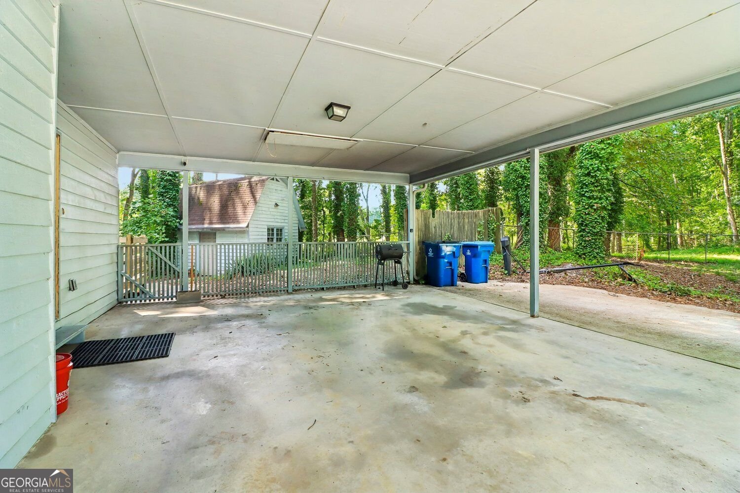 2580 Suncrest Court Buford - Photo 32
