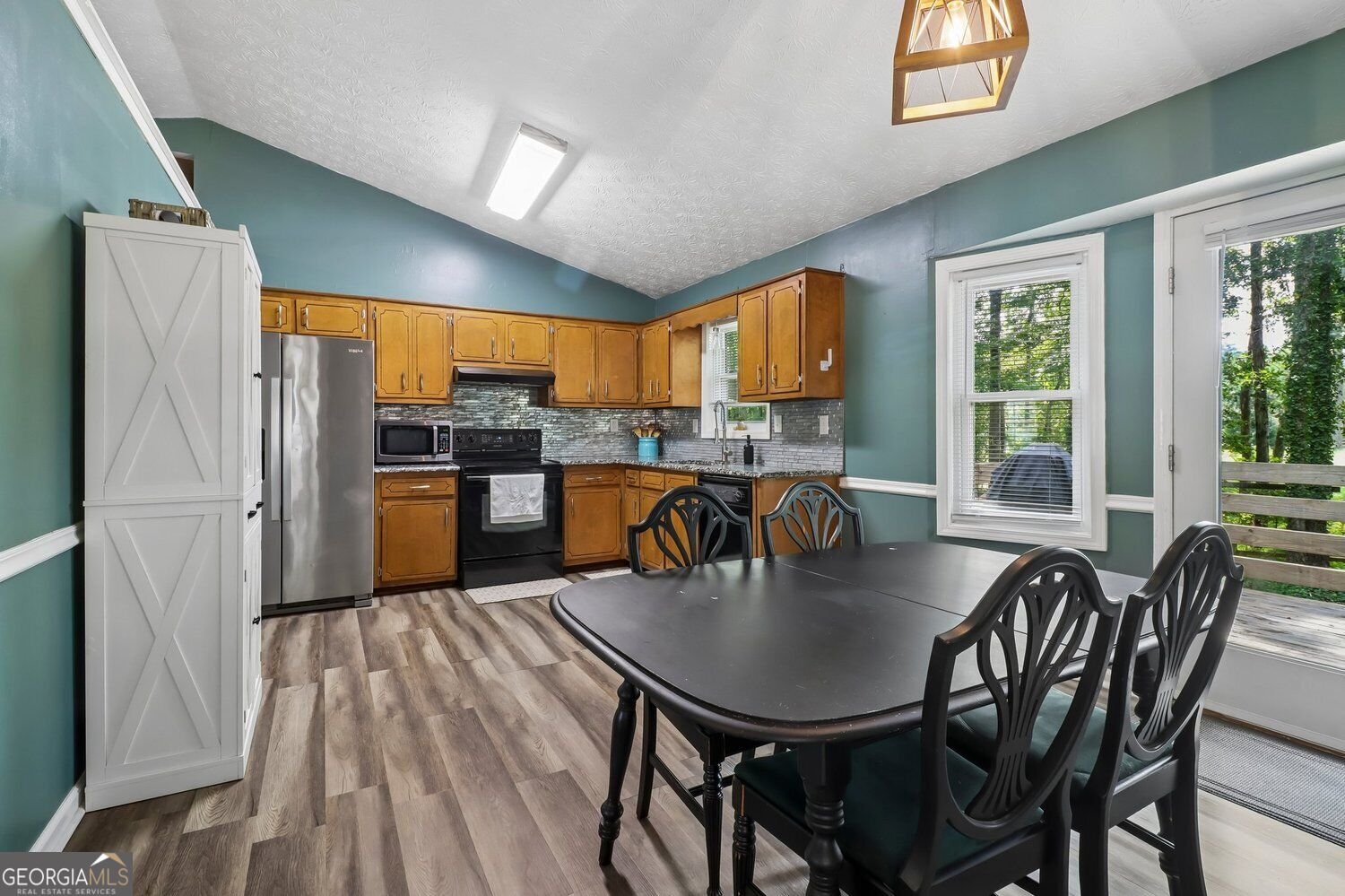 2580 Suncrest Court Buford - Photo 6