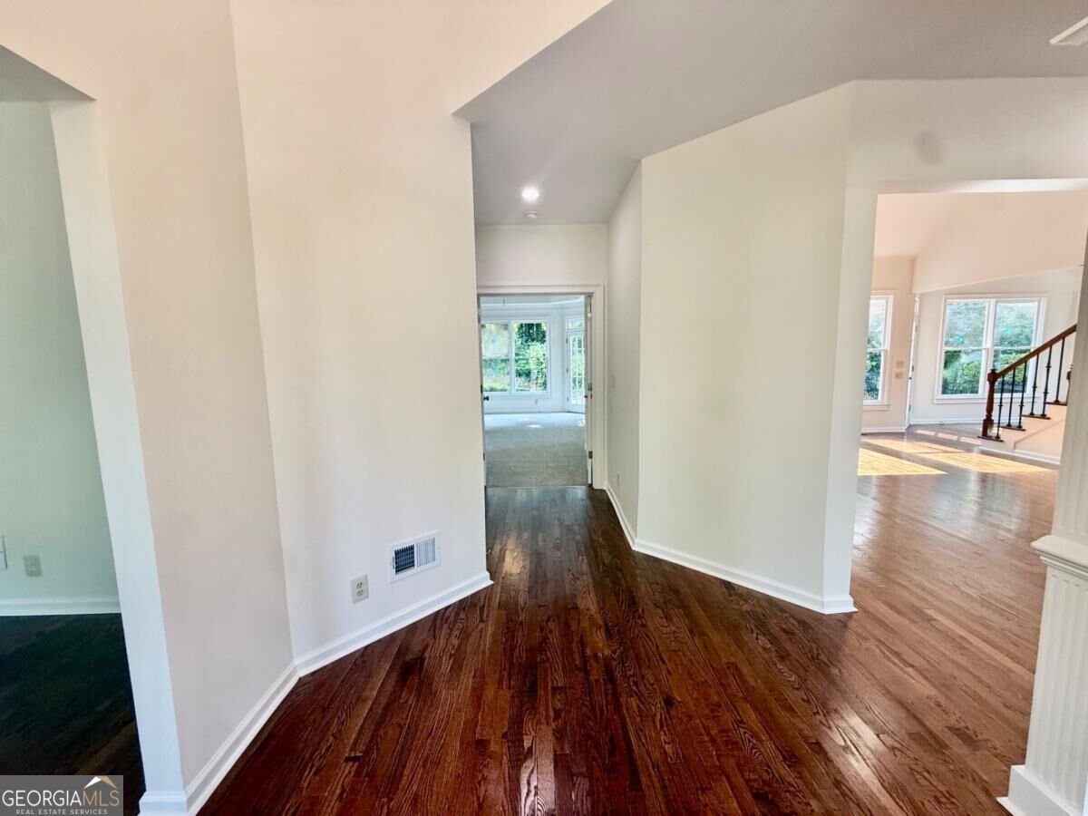 7605 Wentworth Drive Duluth - Photo 8