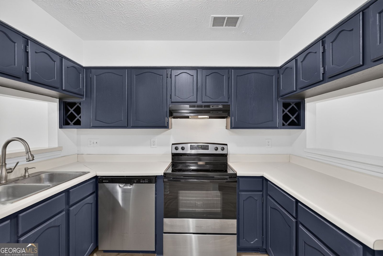 1555 Burnstone Drive Stone Mountain - Photo 8