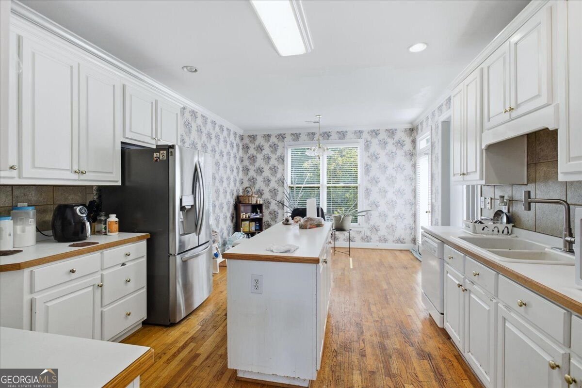 140 Lake Lucinda Drive Covington - Photo 12