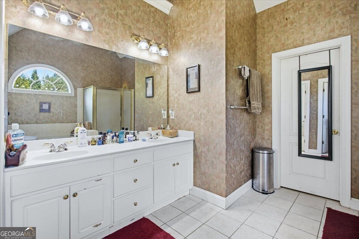140 Lake Lucinda Drive Covington - Photo 17