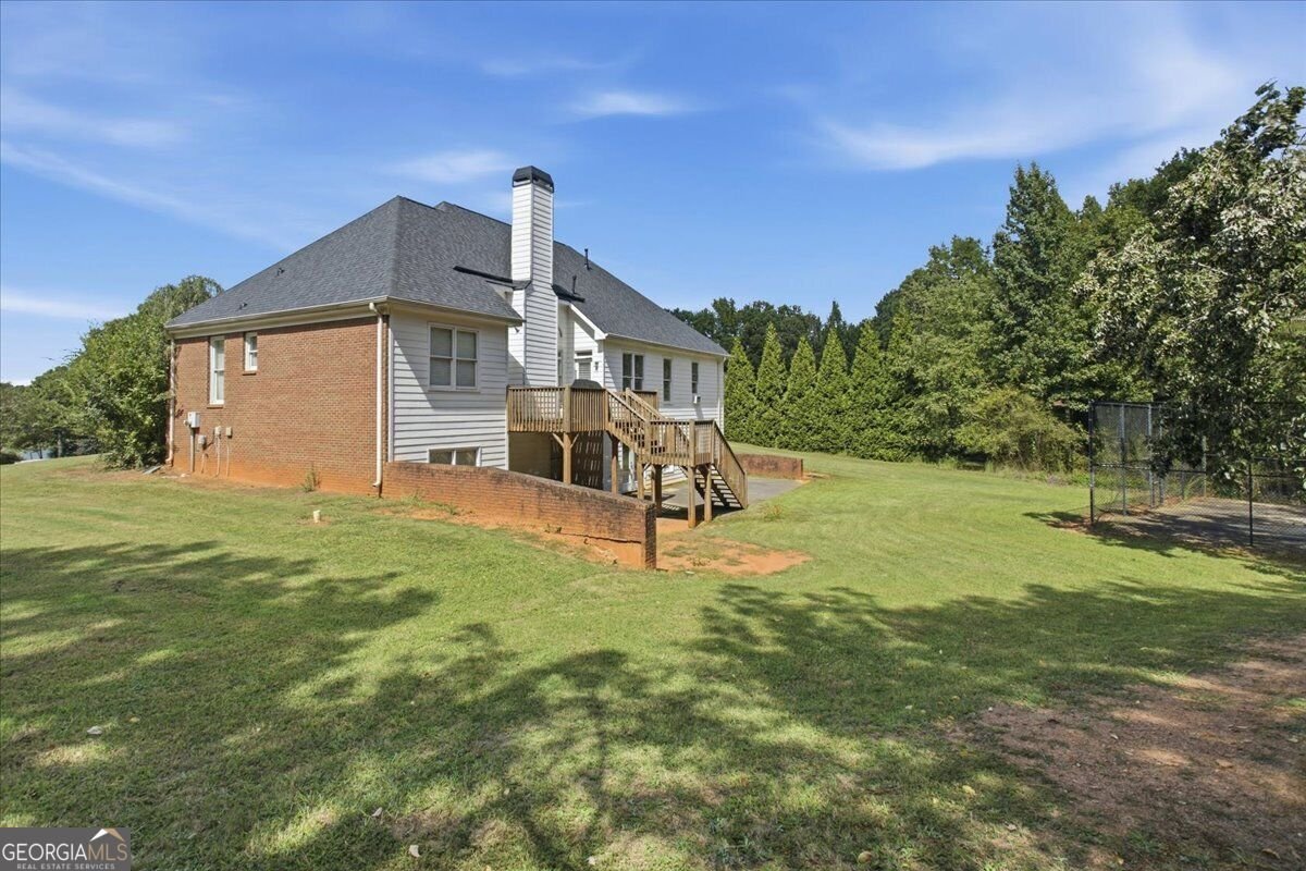 140 Lake Lucinda Drive Covington - Photo 35