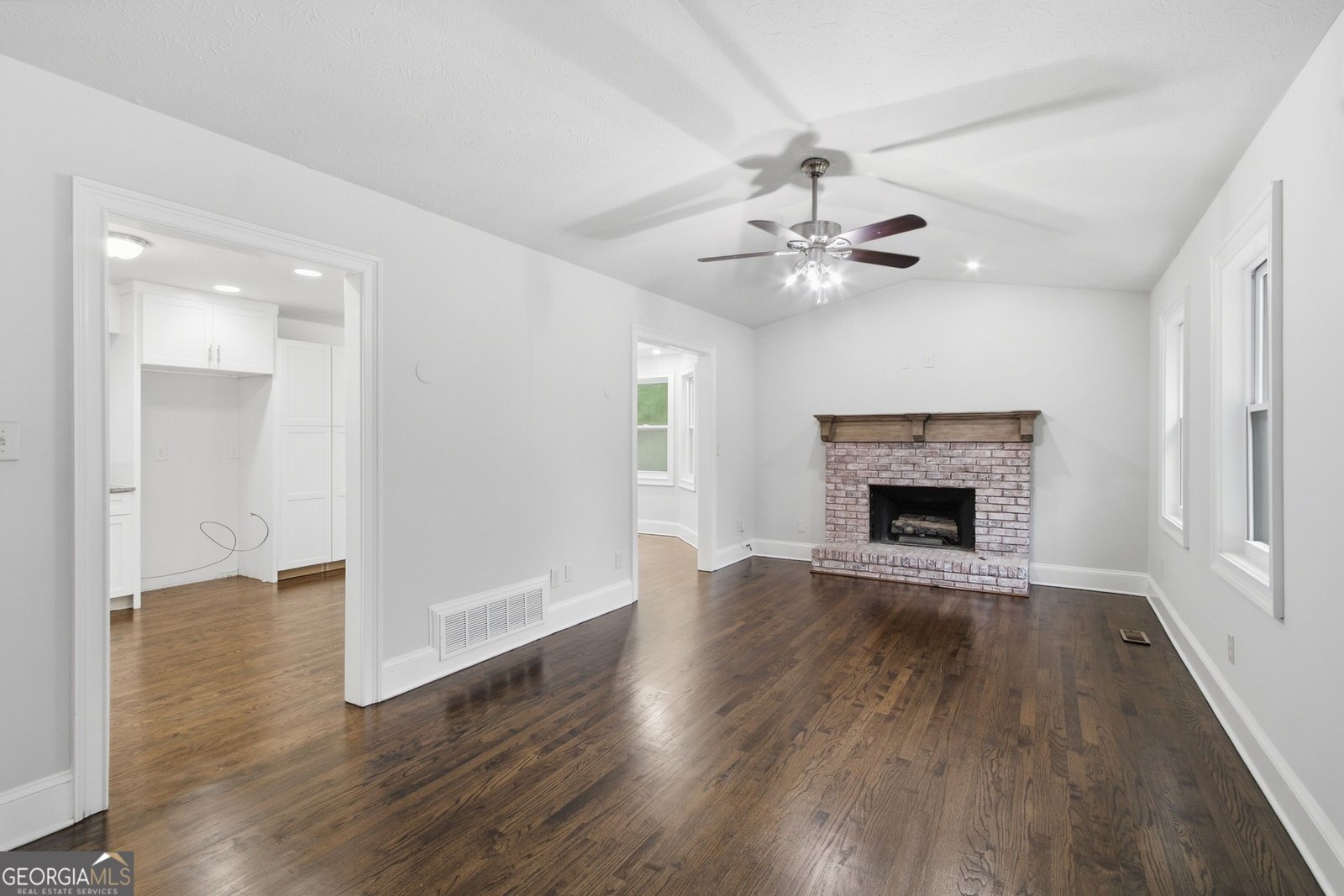 3240 Valley View Street Powder Springs - Photo 6