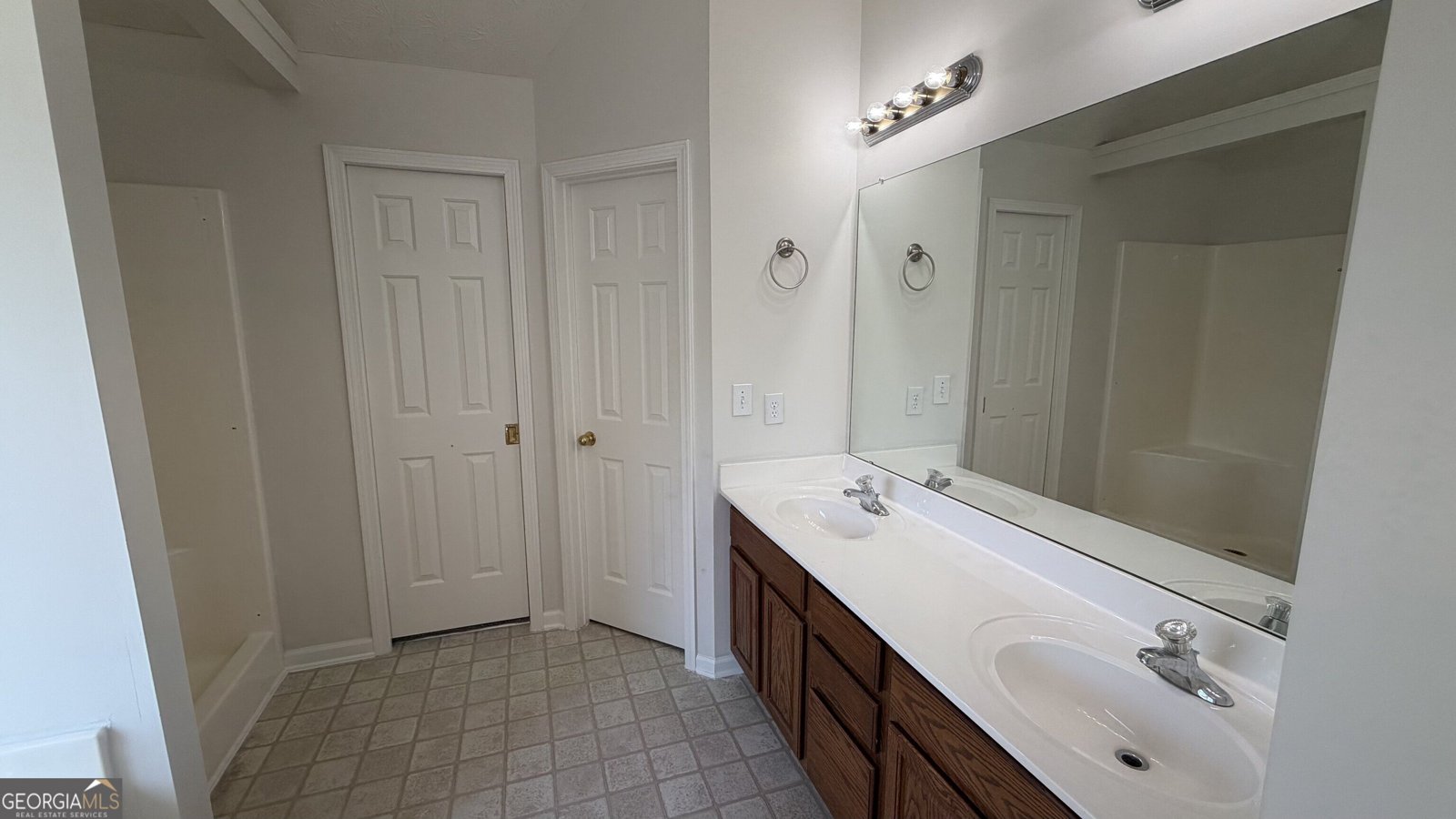 1668 Bennett Drive McDonough - Photo 12