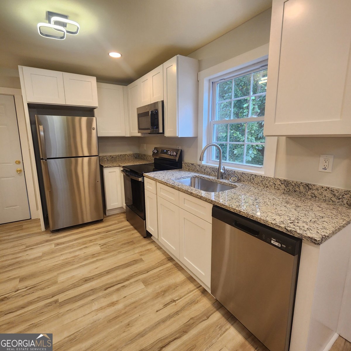 2039 Gober Avenue Smyrna - Photo 8