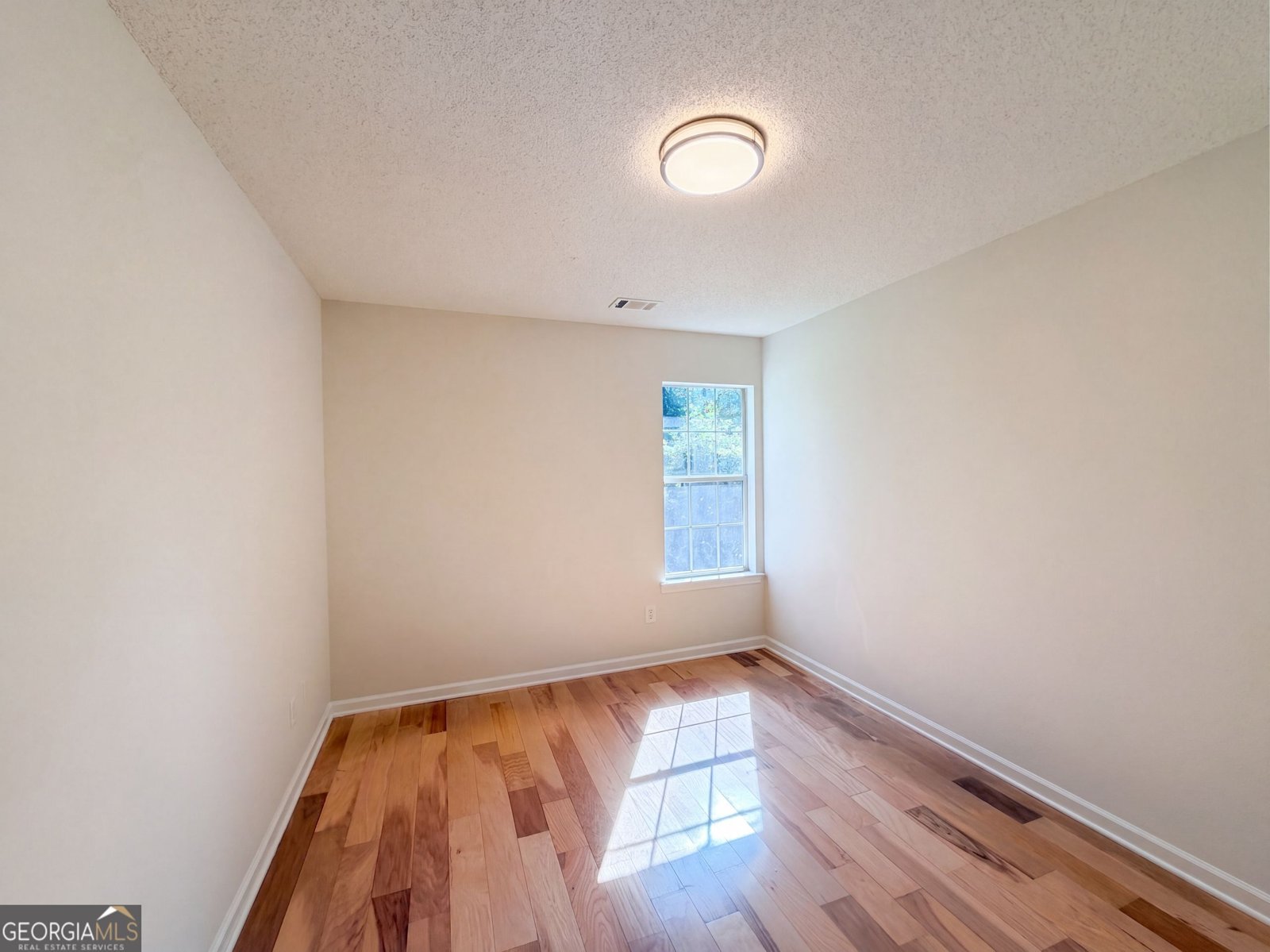 105 Nanci Court Stockbridge - Photo 17