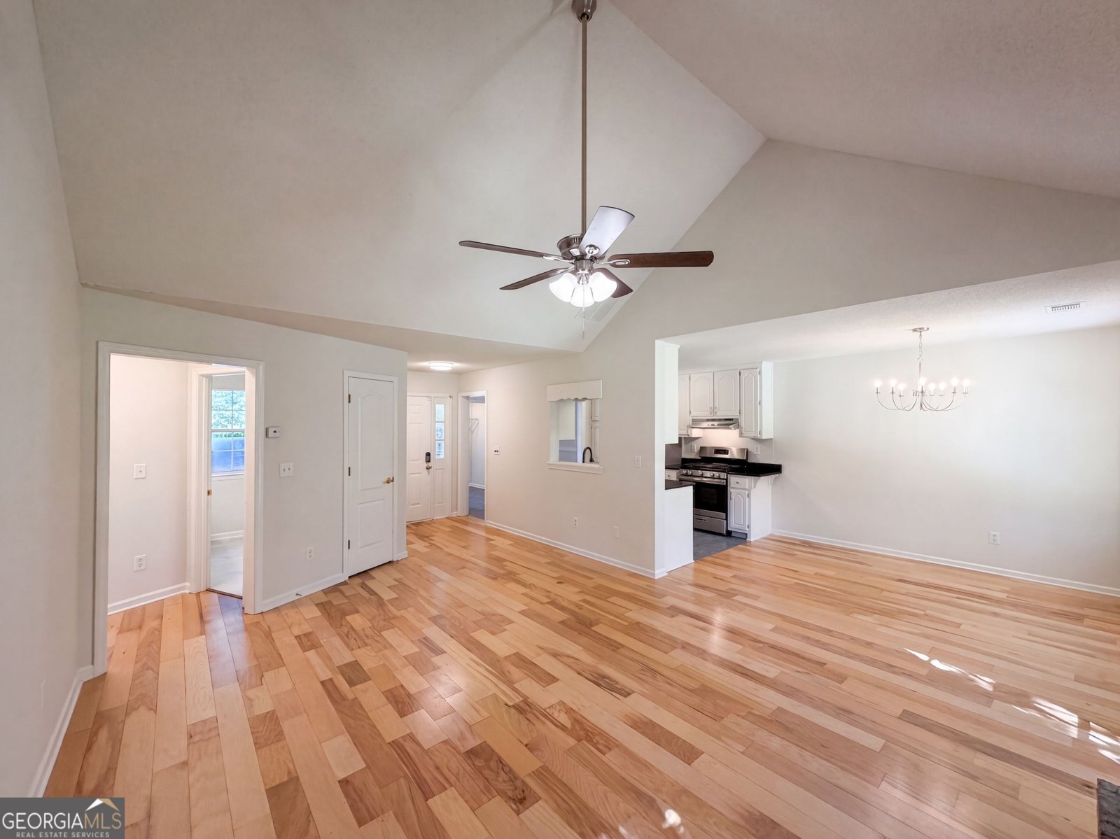 105 Nanci Court Stockbridge - Photo 8