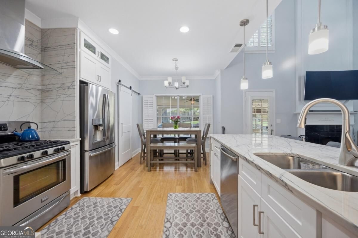 4556 Chelton Court Smyrna - Photo 7
