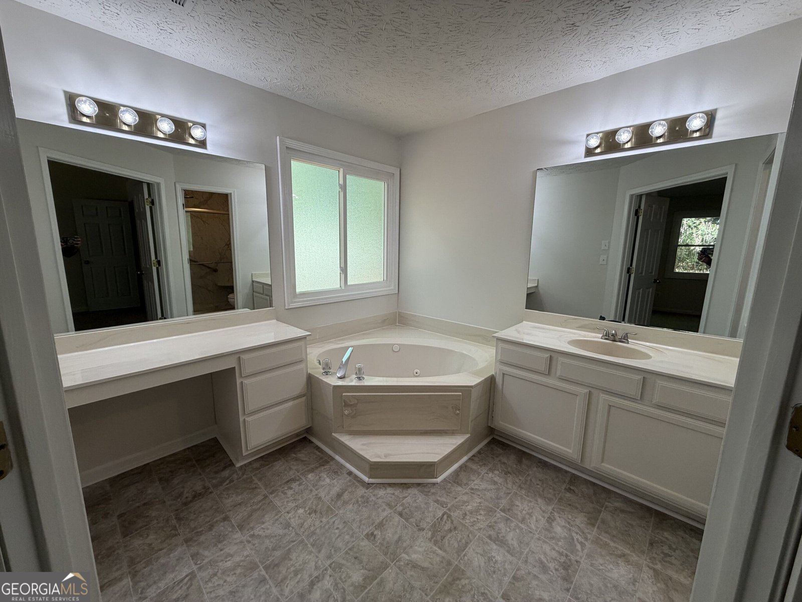 3725 Windy Hill Drive Conyers - Photo 11