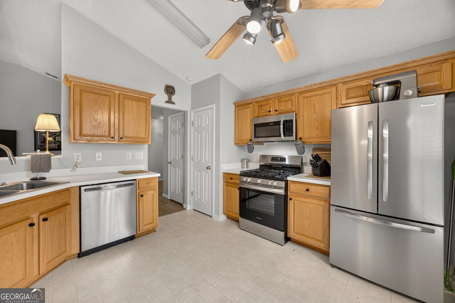 7512 Deer Creek Drive Union City - Photo 8