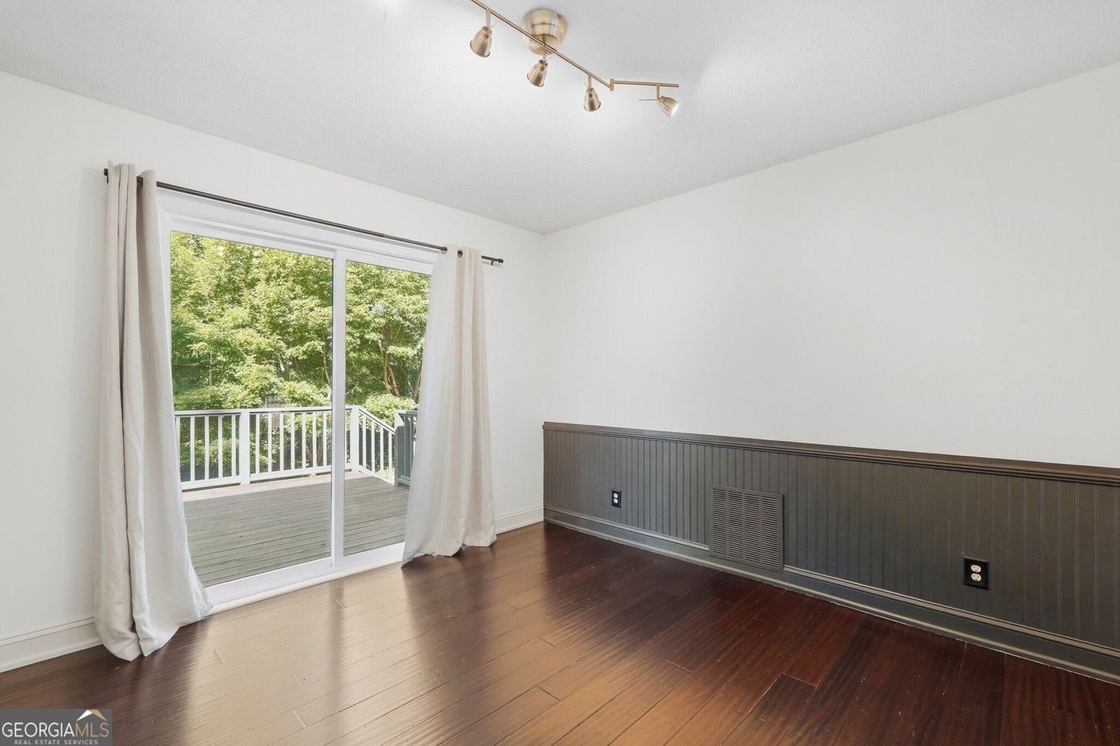 3751 Station Drive Kennesaw - Photo 13