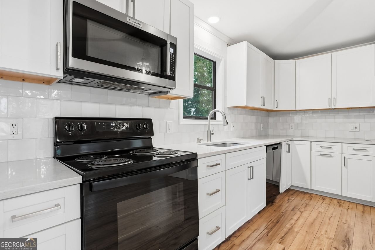 2550 Lakeview Trail Cumming - Photo 13