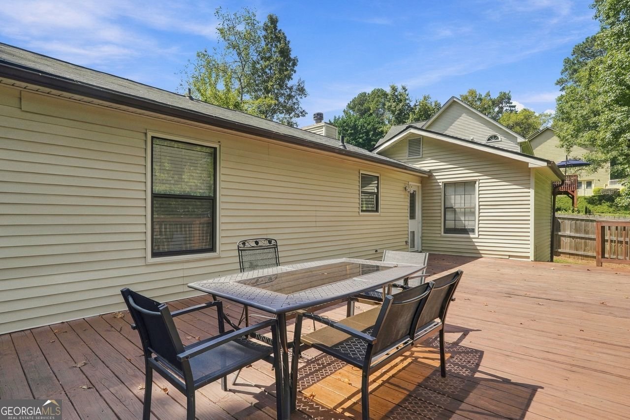 2550 Lakeview Trail Cumming - Photo 23