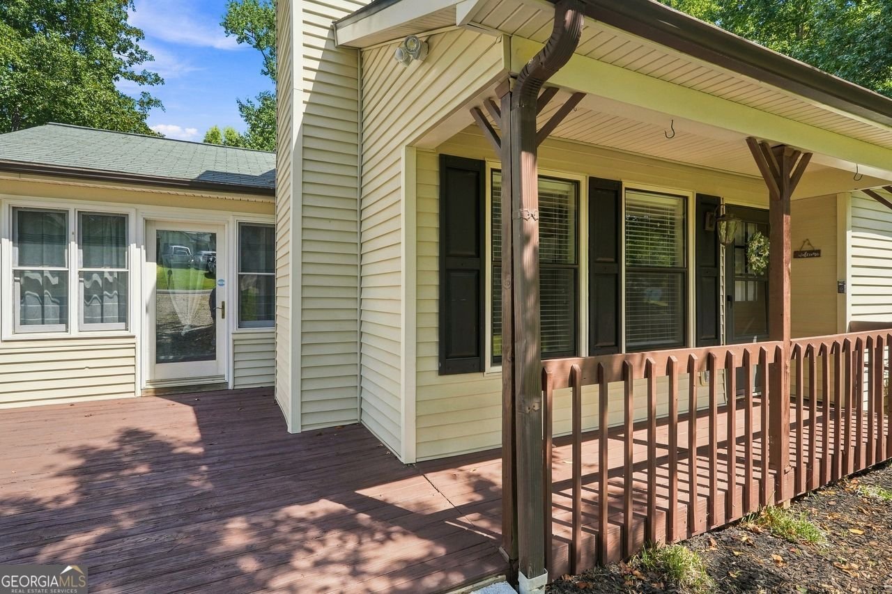 2550 Lakeview Trail Cumming - Photo 31