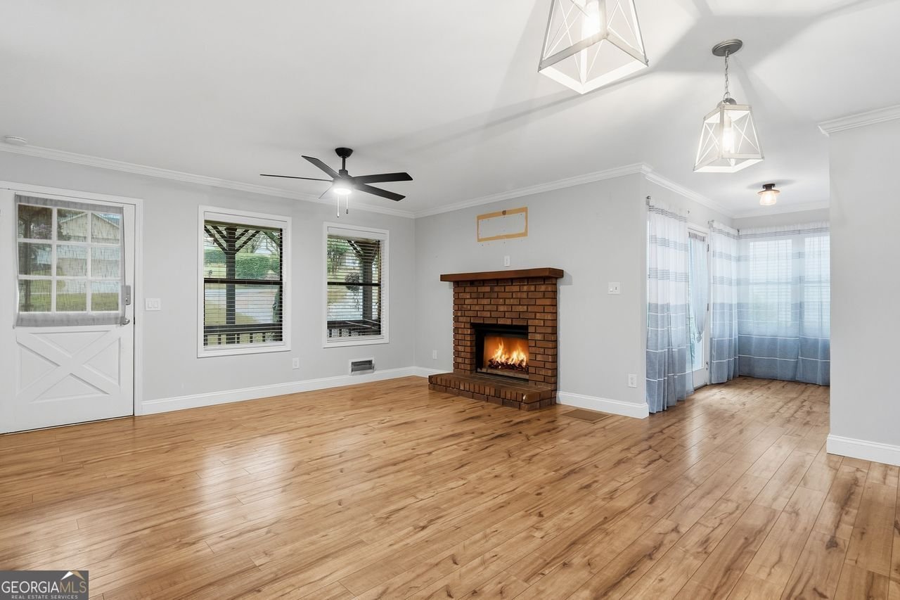 2550 Lakeview Trail Cumming - Photo 8
