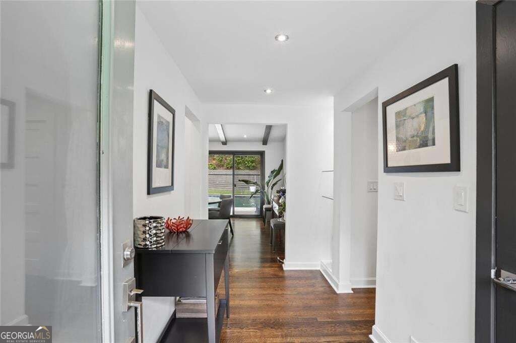 1423 Brook Valley Lane Atlanta - Photo 11