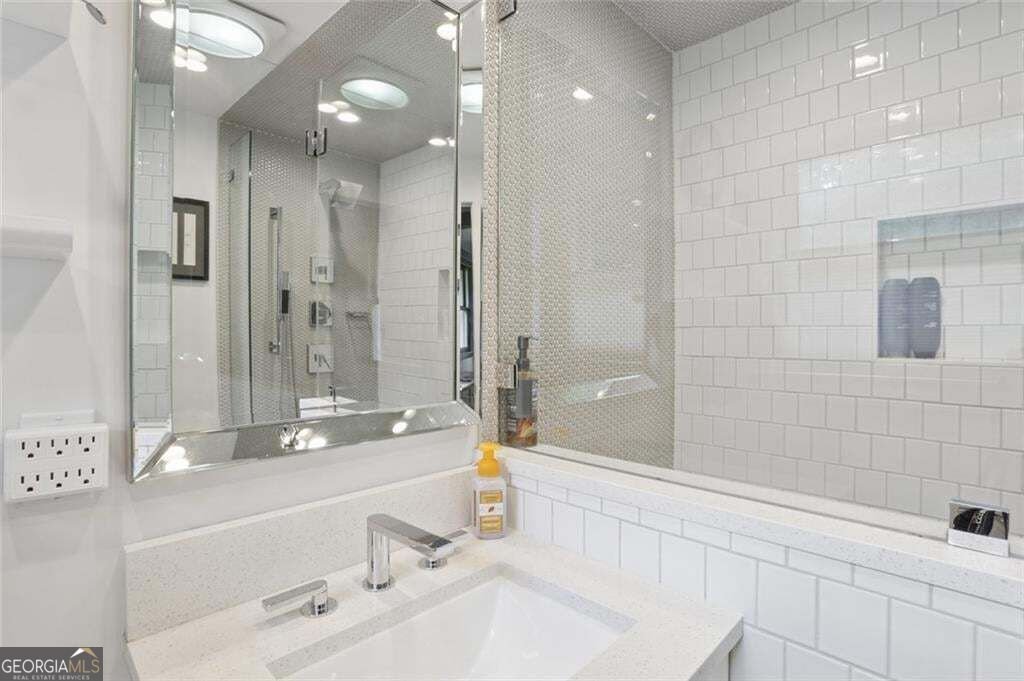 1423 Brook Valley Lane Atlanta - Photo 38