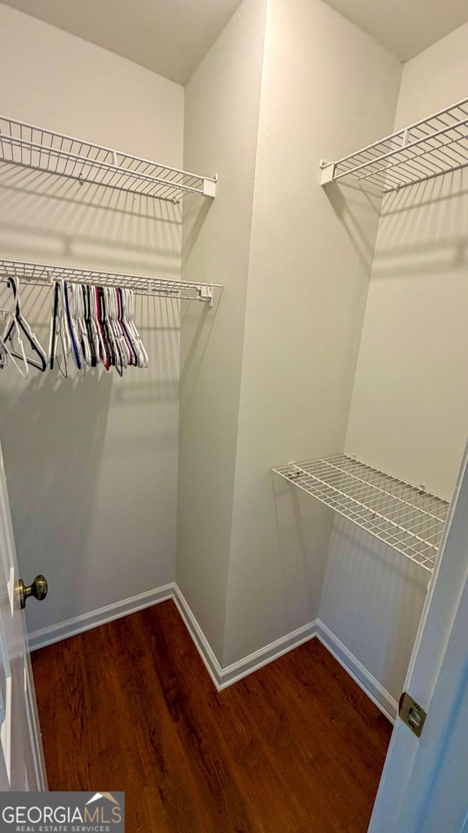 230 Peachtree Hollow Court Atlanta - Photo 15