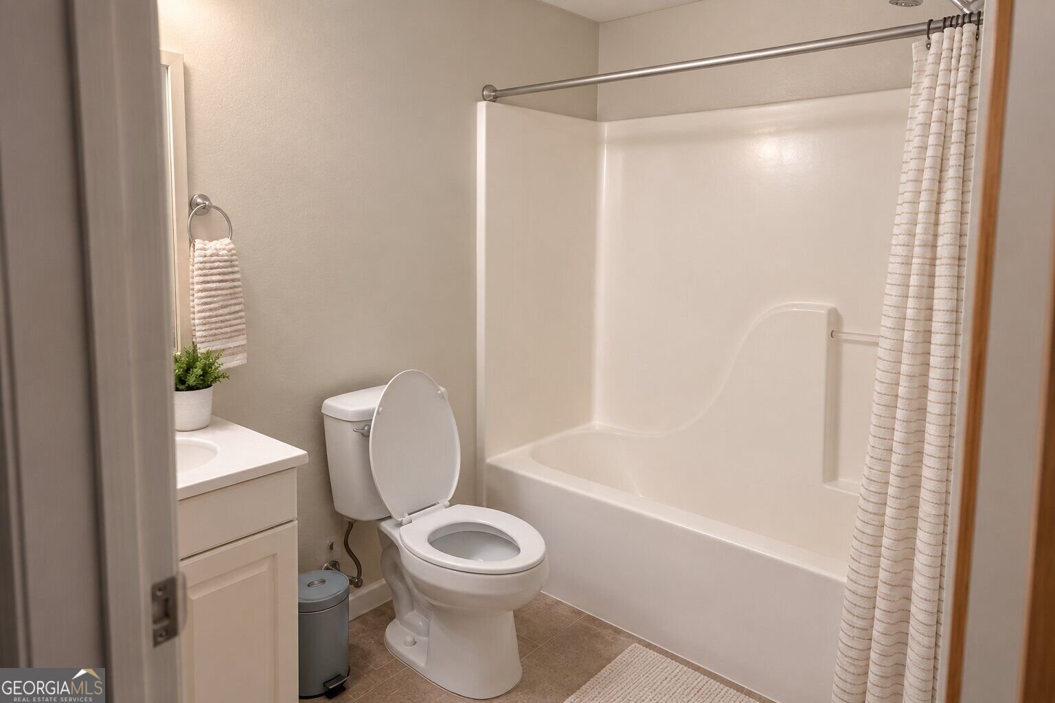 180 Oakwood Circle Stockbridge - Photo 14