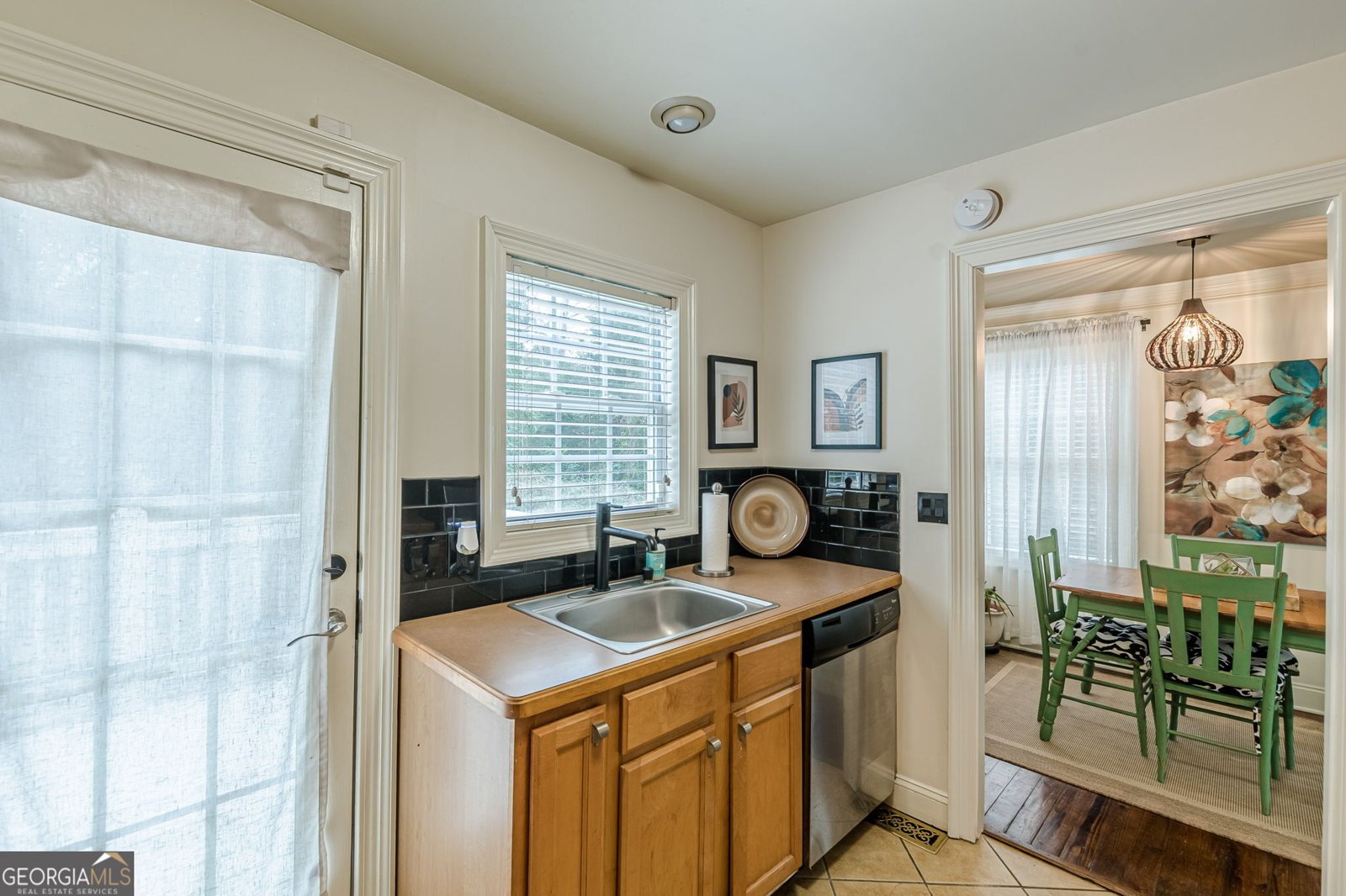 3480 Victoria Street College Park - Photo 20