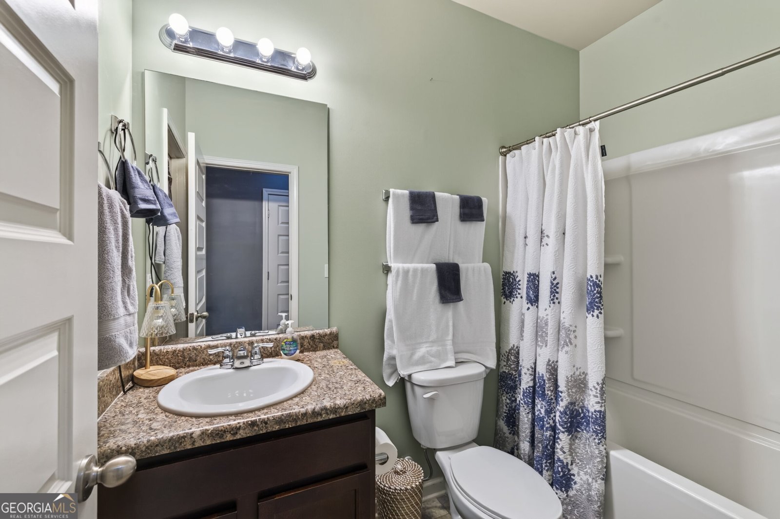 225 Mary Jane Lane Covington - Photo 32