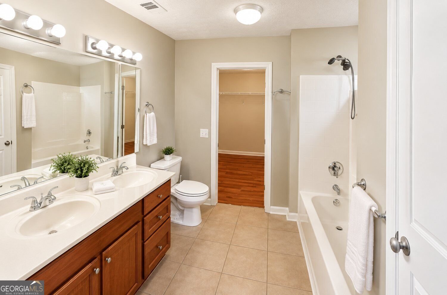 7420 Tatum Court Cumming - Photo 6