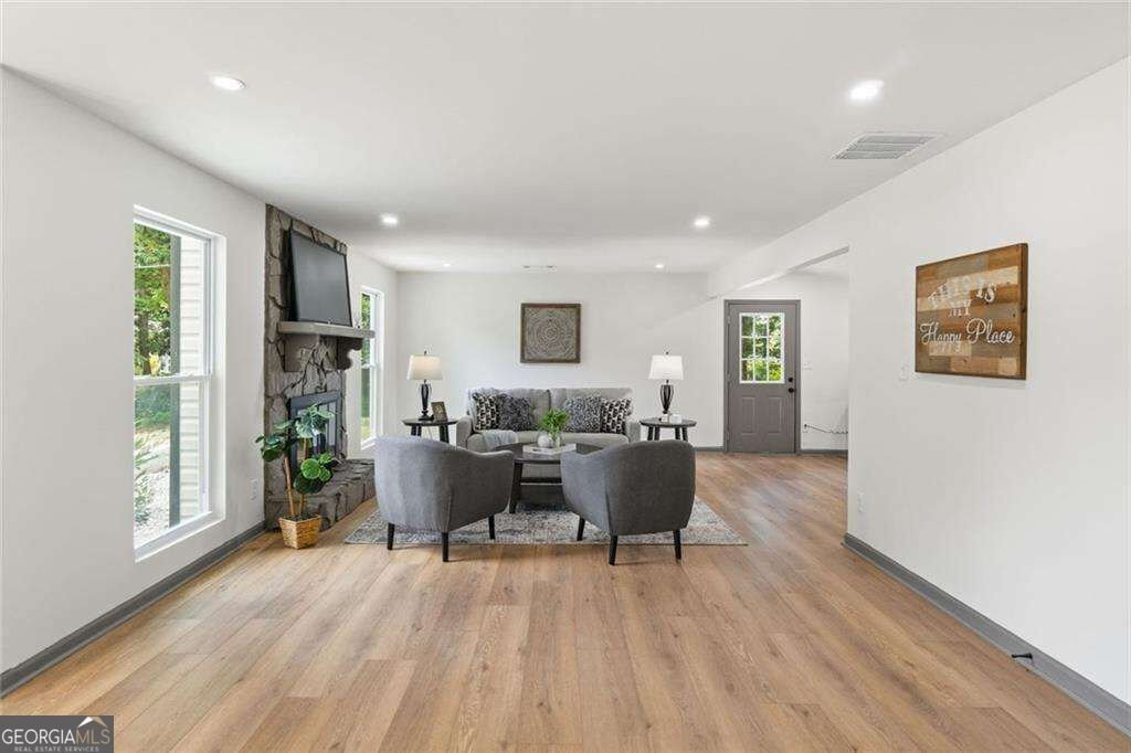 978 Hilltop Court Lawrenceville - Photo 11