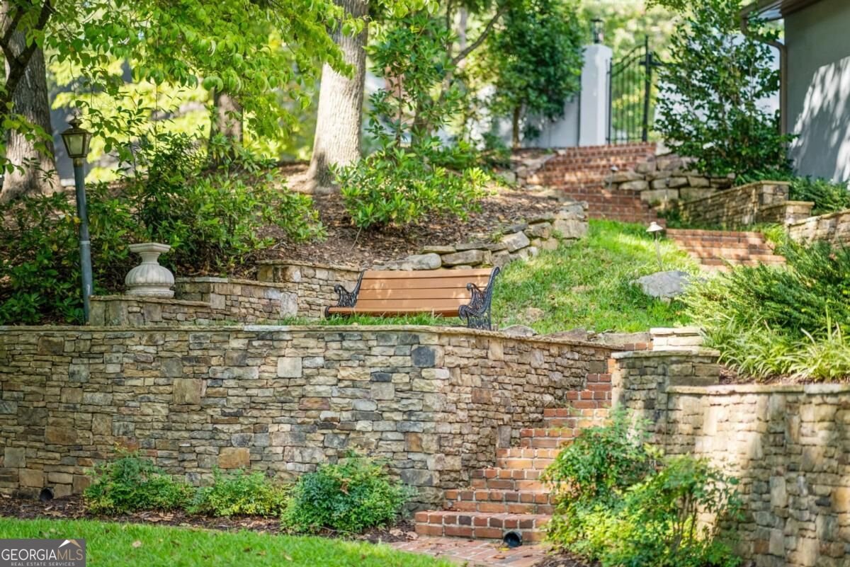 594 Hilltop Lane Duluth - Photo 38