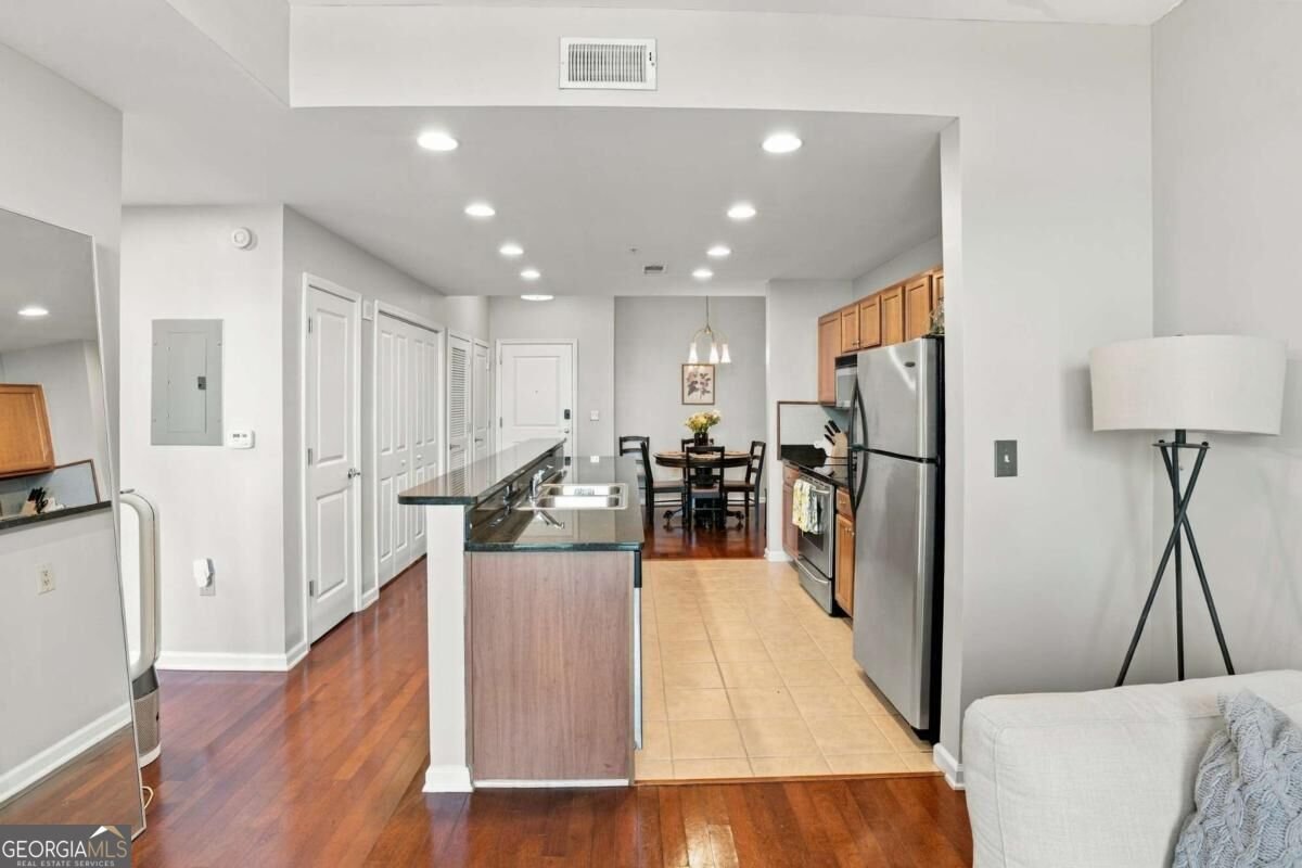 3040 Peachtree Road Atlanta - Photo 13