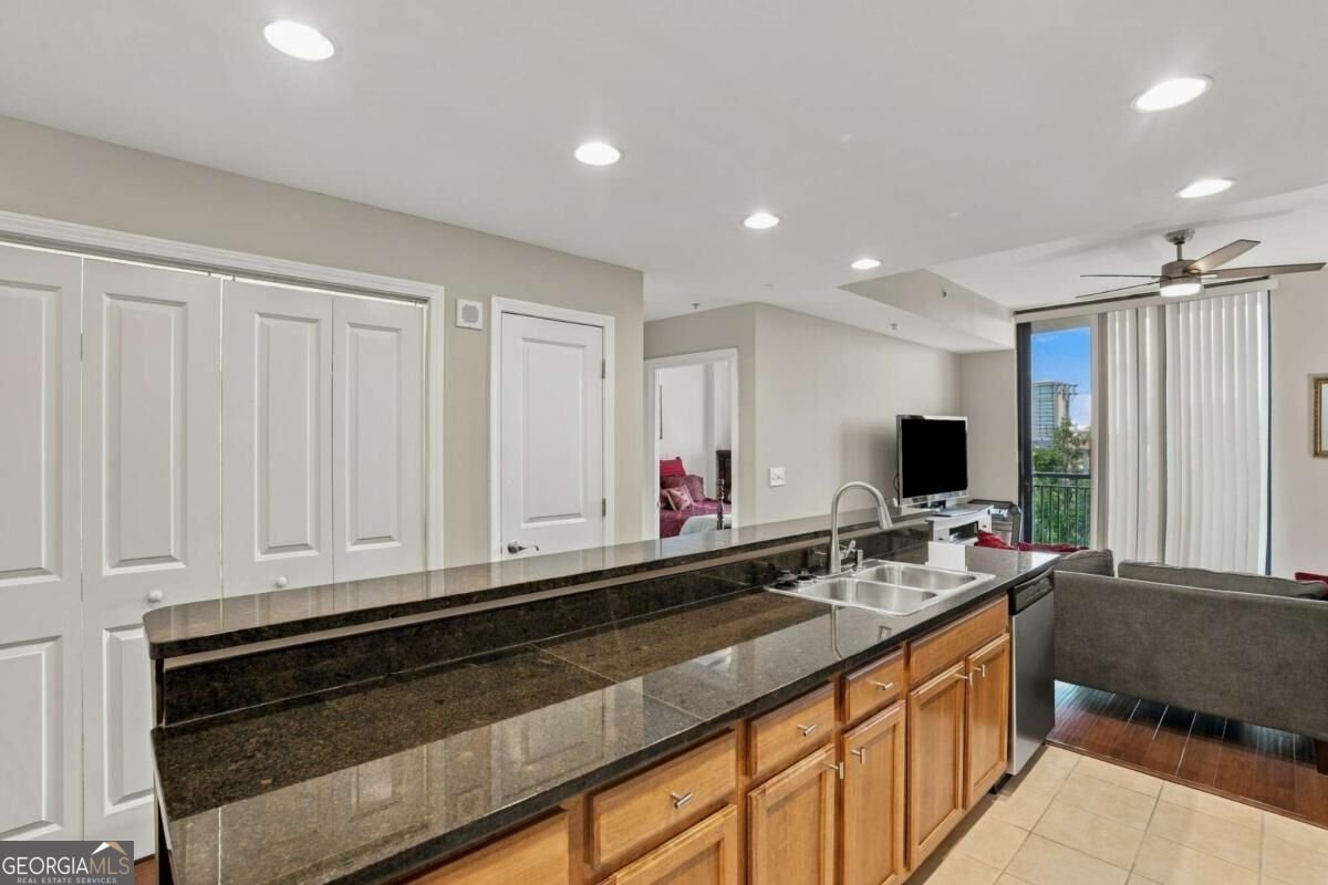 3040 Peachtree Road Atlanta - Photo 16