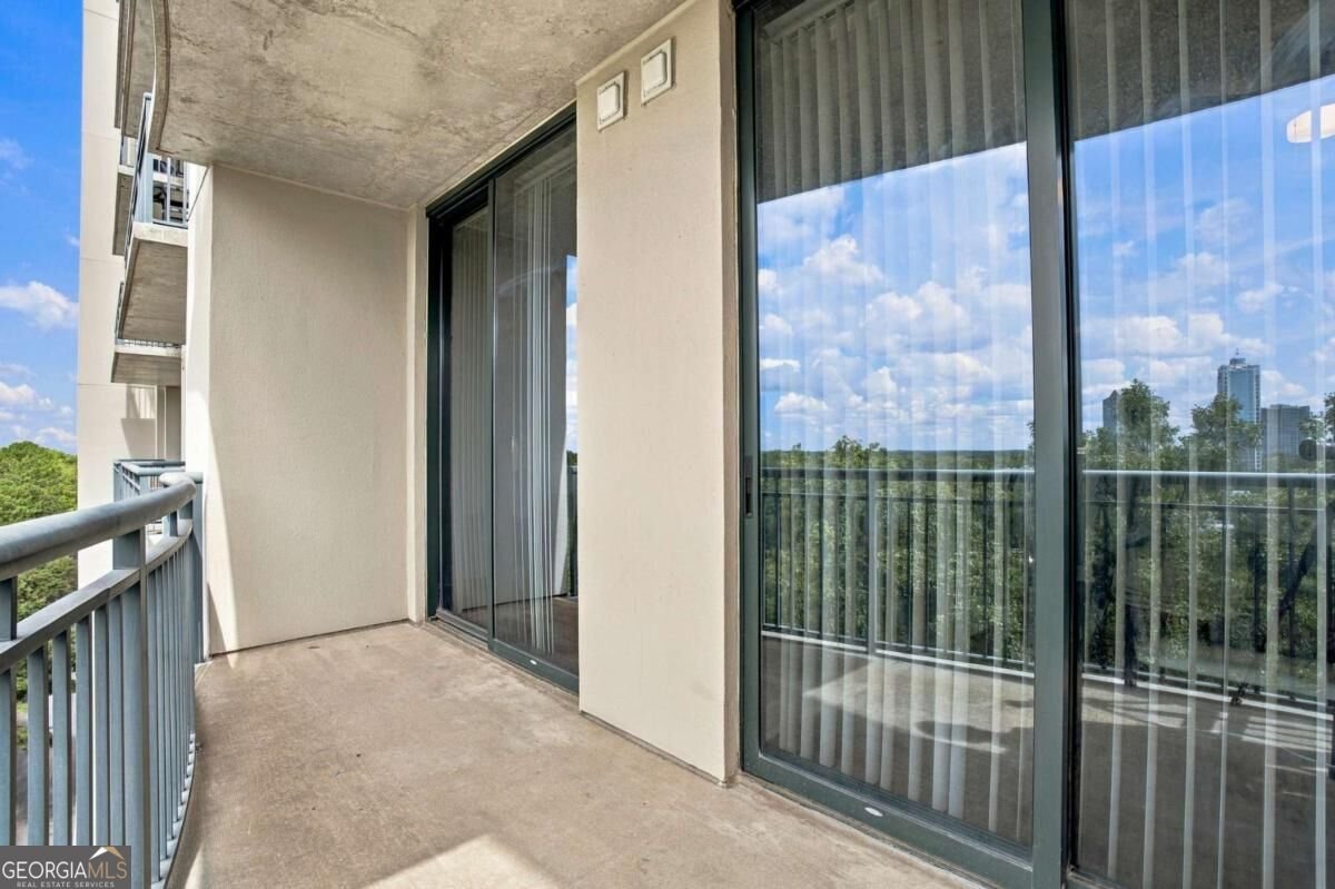 3040 Peachtree Road Atlanta - Photo 32