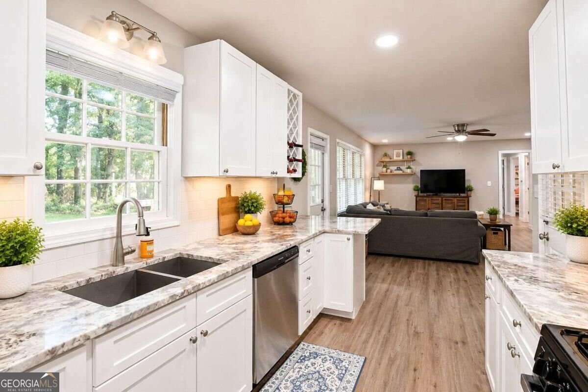 3189 Beechwood Drive Lithia Springs - Photo 13