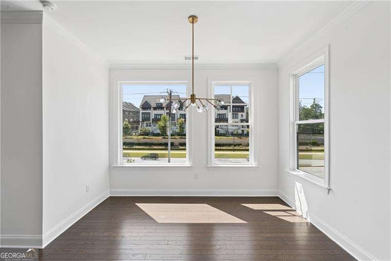 6548 Beacon Drive Sandy Springs - Photo 10