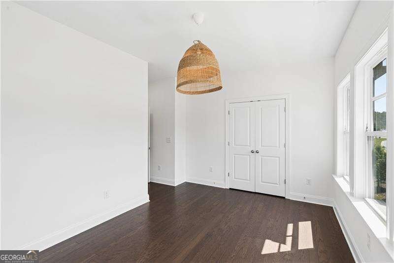 6548 Beacon Drive Sandy Springs - Photo 15