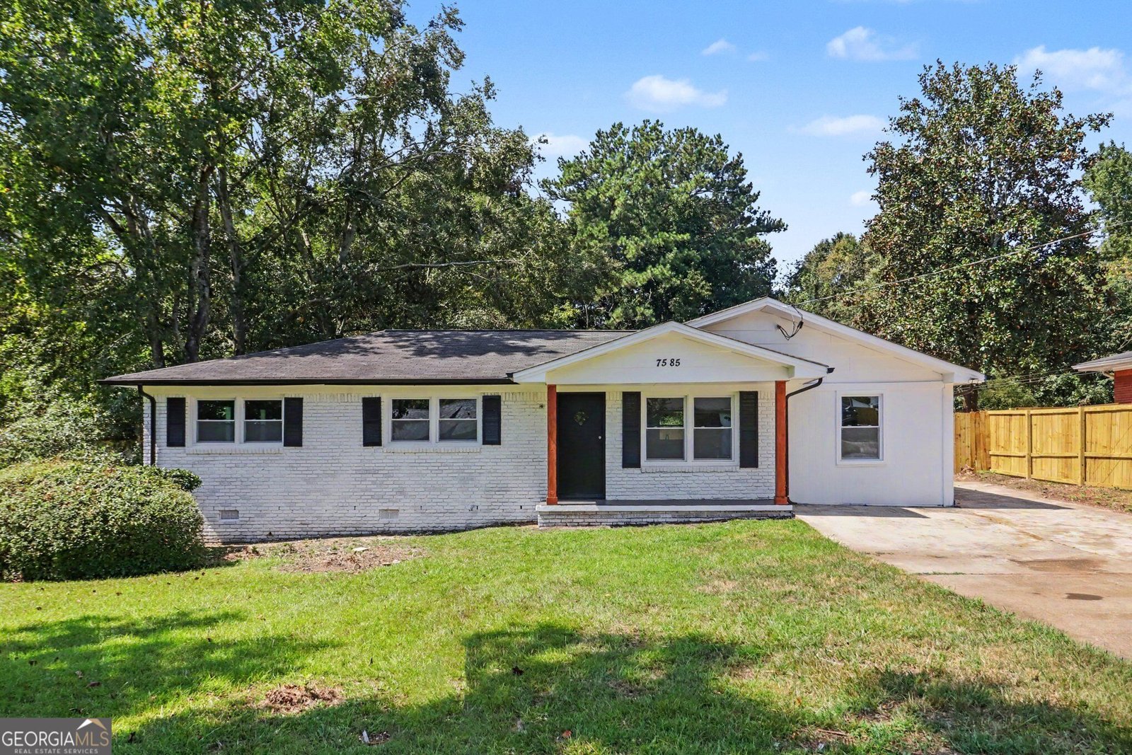 7585 Haley Drive Jonesboro - main photo