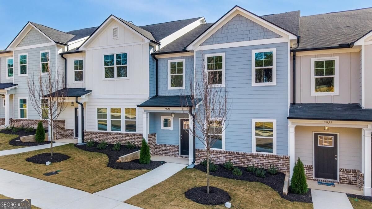 405 Whitehorse Way Conyers - main photo