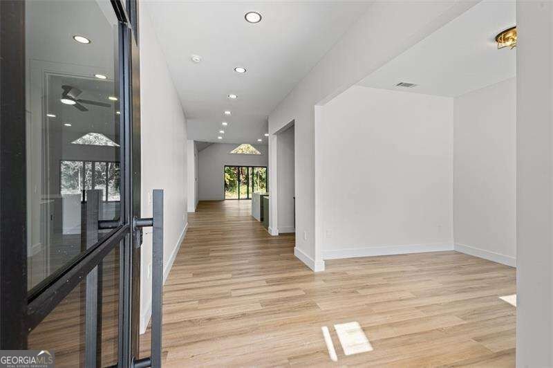 520 Rockbridge Road Lilburn - Photo 17
