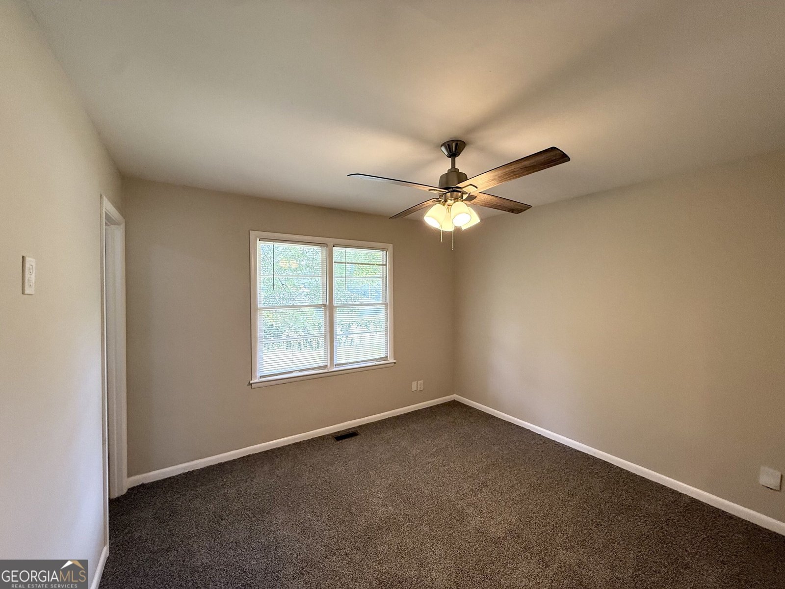 411 Pineland Road Mableton - Photo 7