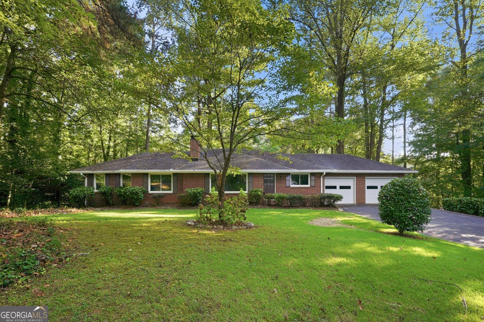 184 Wagon Way Lilburn - main photo
