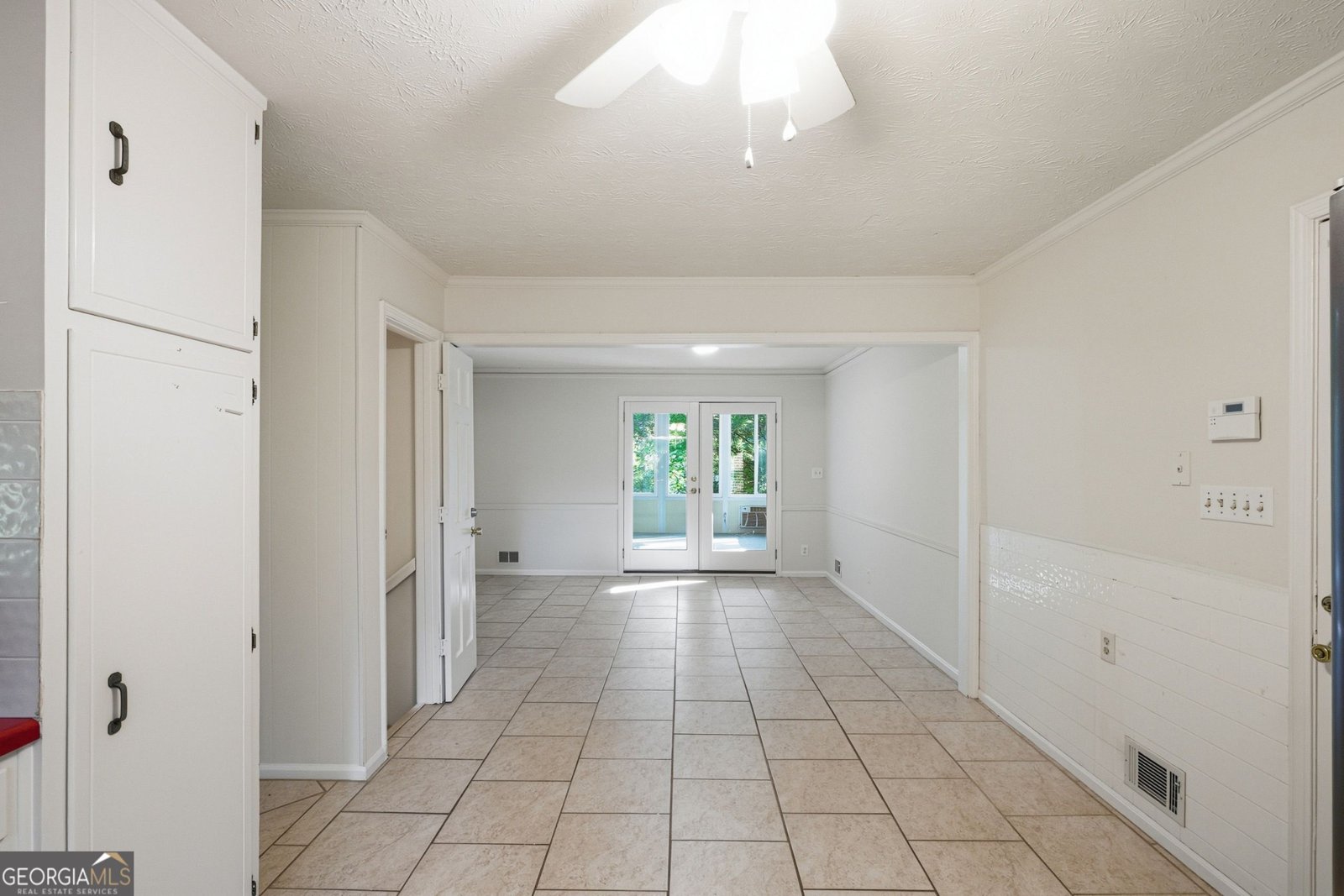 184 Wagon Way Lilburn - Photo 9