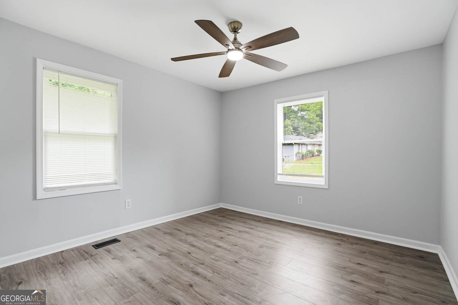 467 Park Valley Drive Atlanta - Photo 7