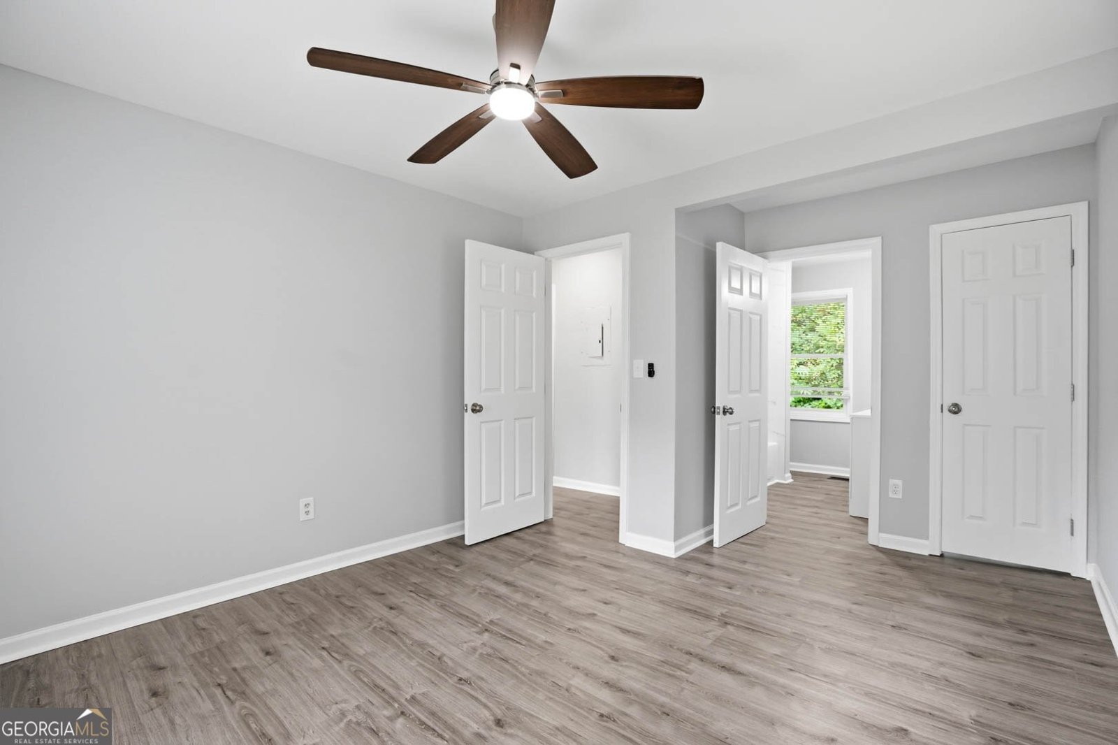 467 Park Valley Drive Atlanta - Photo 8