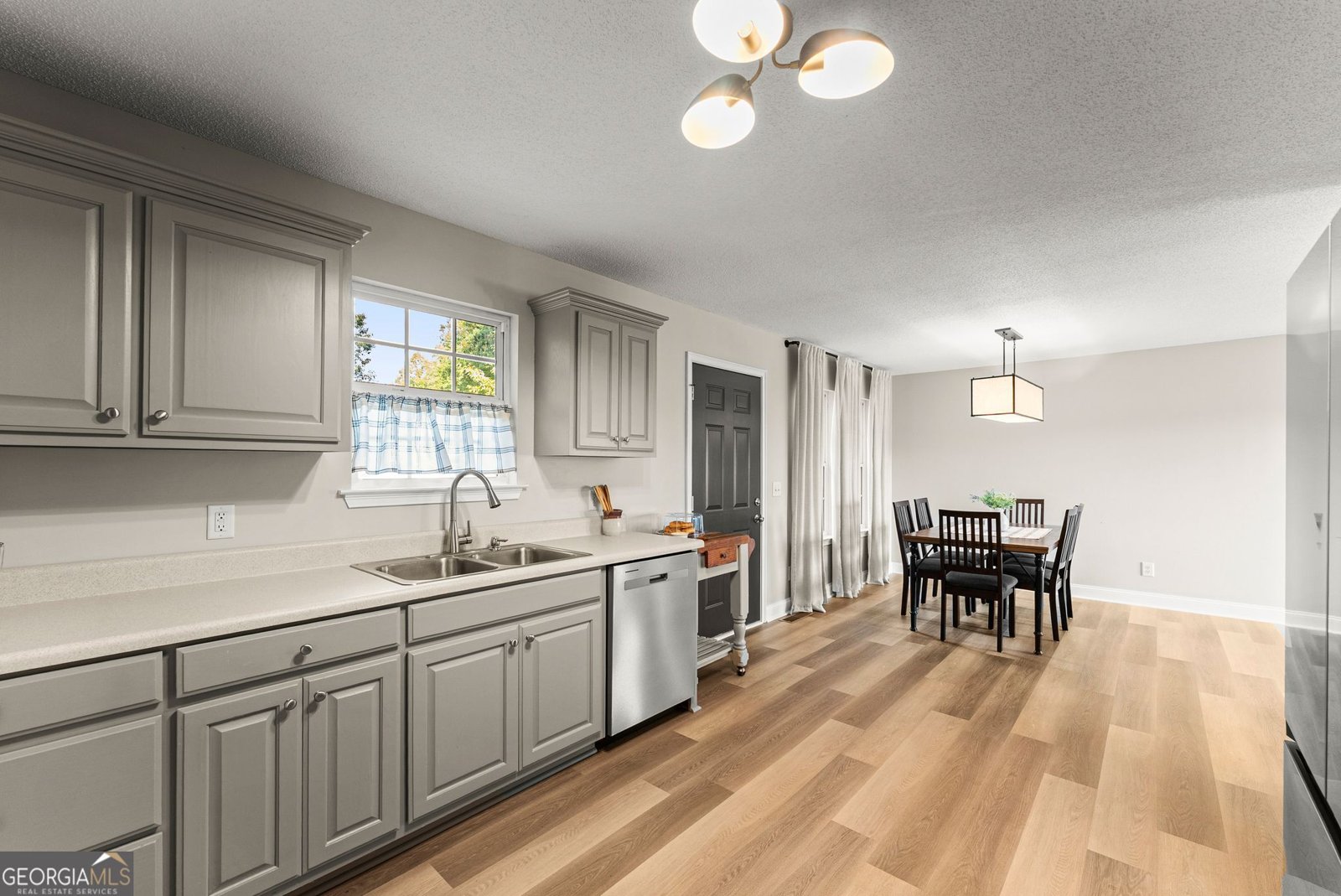 2501 Black Road Cleveland - Photo 12