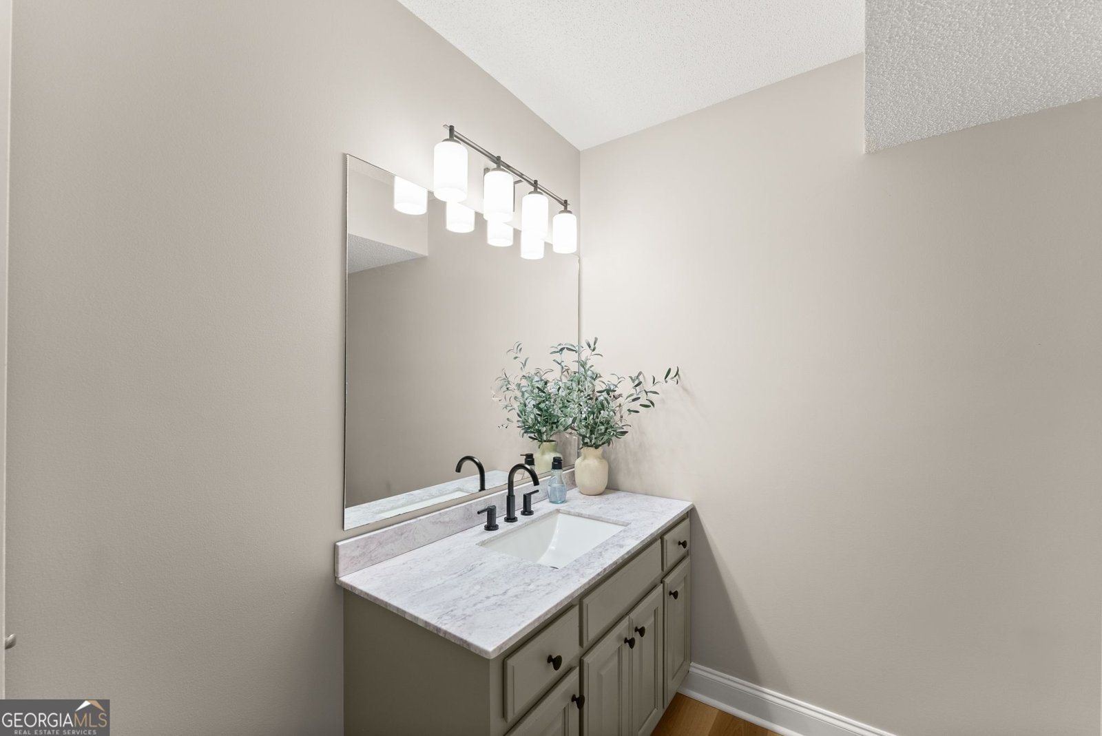 2501 Black Road Cleveland - Photo 19